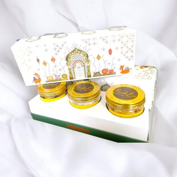 

Promo Parcel ramadhan Hampers Paket Kue Kering Parcel Lebaran