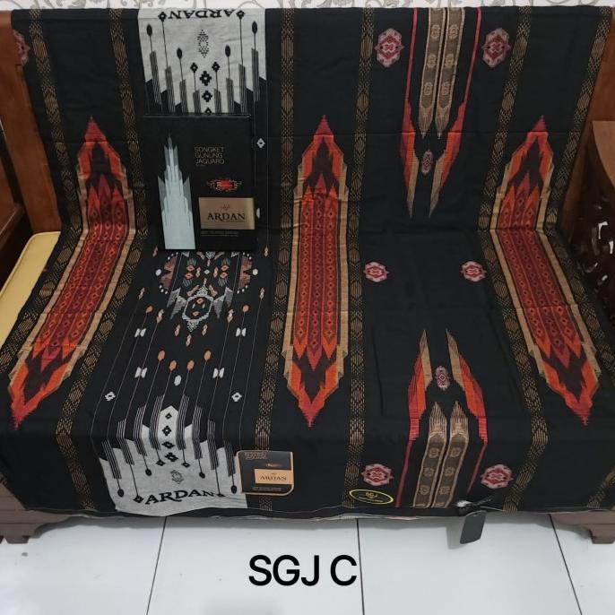 SARUNG ARDAN SGJ HITAM GOLD