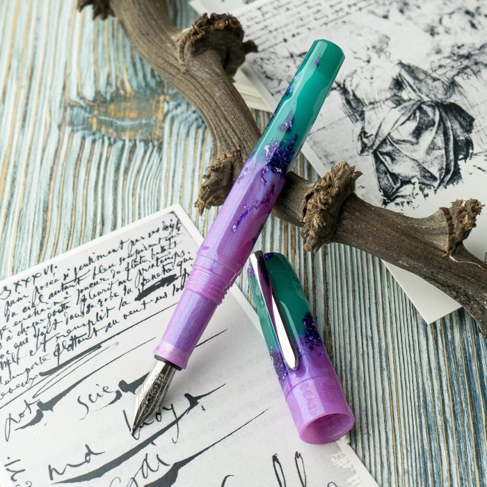 

Terlaris Benu Talisman Fountain Pen