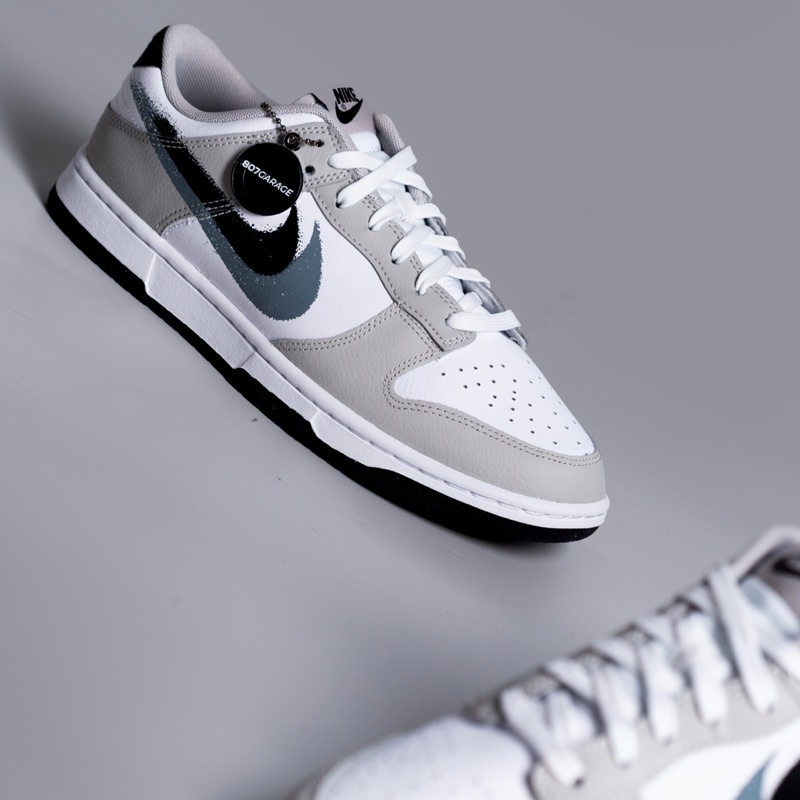 Dunk Low Stencil Swoosh