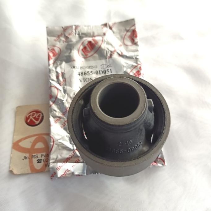 Bushing arm besar New Vios Yaris RBI