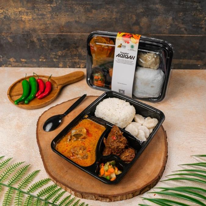 

Promo Paket Aqiqah Nasi Box Anak Laki Laki (Silver)
