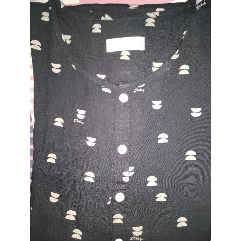 preloved ditsy eveolee black size M 2x pakai