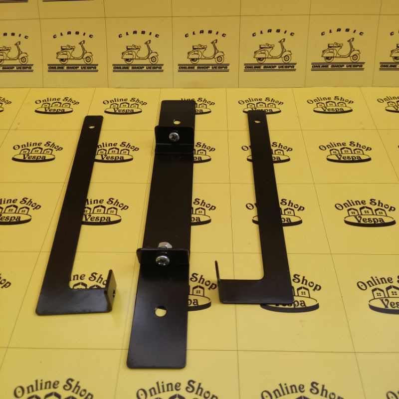 Dudukan Plat Nomor Vespa / Pegangan Plat Nomor Vespa Excel Exclusive Danmotor