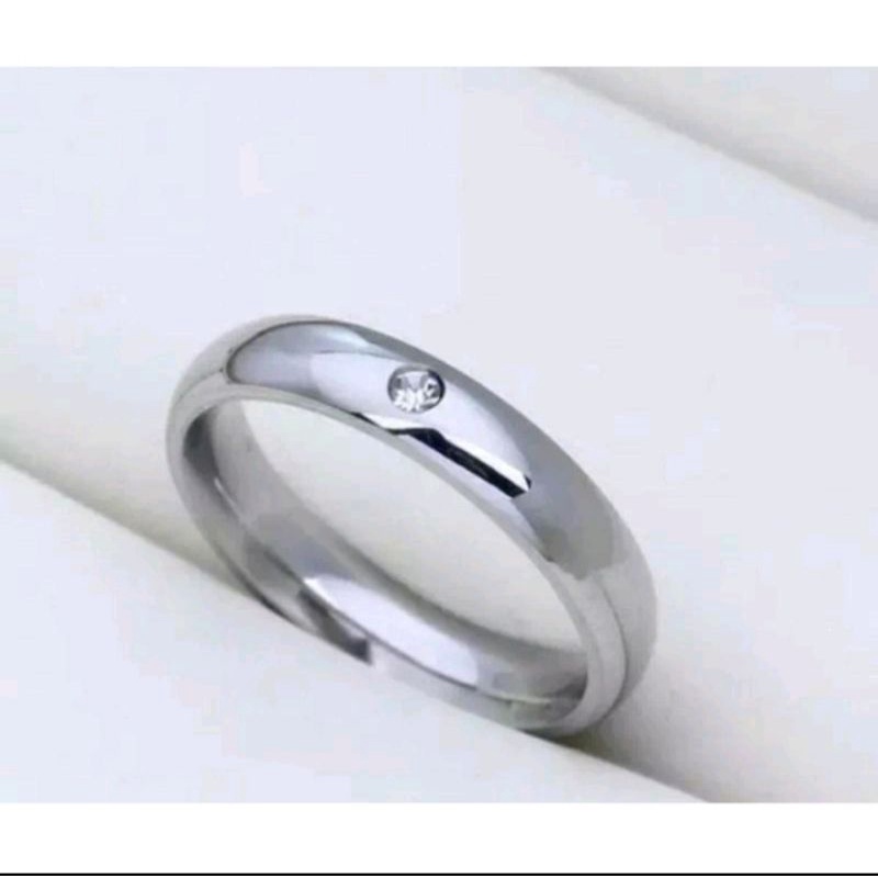 Cincin titanium mata SATU sedang elegan