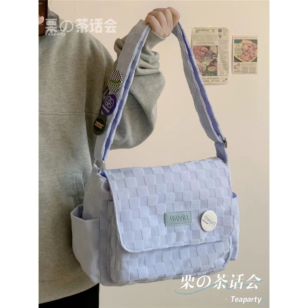 ▲✉◆Sera  Toko Jepang Sederhana All-Match Messenger Tas Siswa Perempuan Kelas Komuter Kapasitas Besar Tas Messenger Satu Bahu Musim Gugur dan musim Dingin Ransel