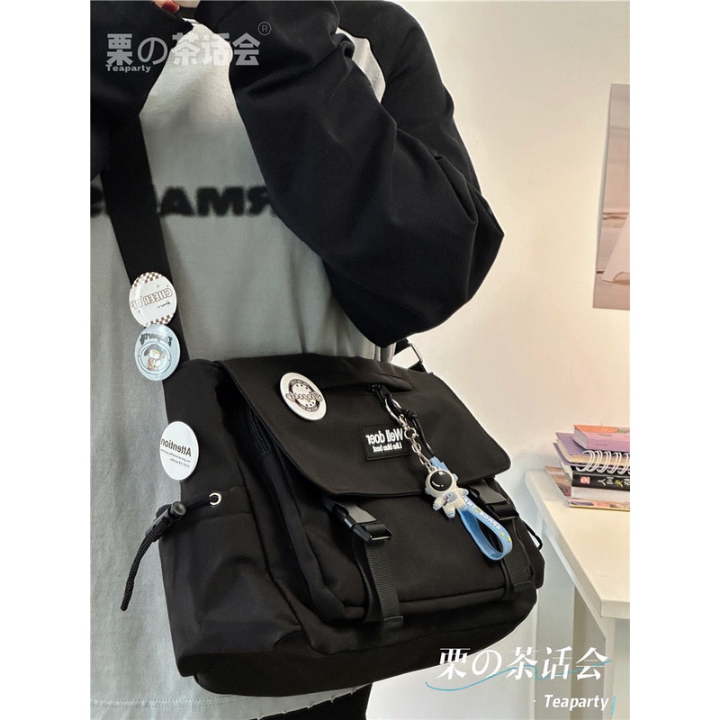 ▩◙Sera  Toko Mahasiswa Messenger Tas Kelas Ransel Kasual Tas Bahu Jepang Tas Wanita Harajuku Retro Tukang Pos Tas Pria