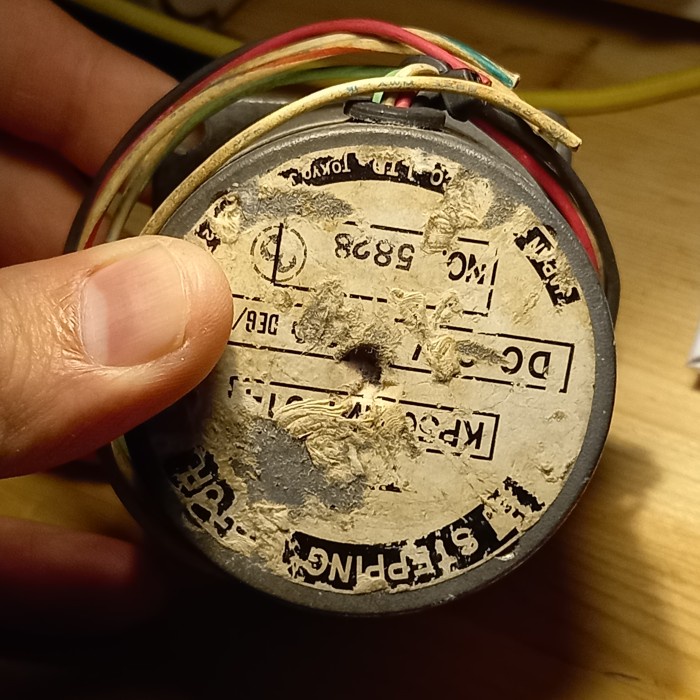 Motor Stepper Bekas As 11.5Mm Size Standard Stepping Nema 23 Kp50 Jpn