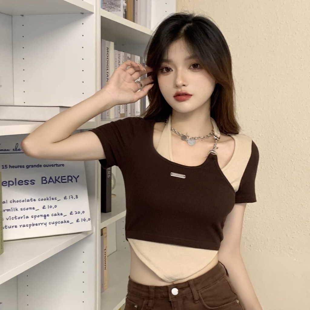 Red Gaun musim panas tidak beraturan dua potong menggantung leher lengan pendek t-shirt wanita desain chic top manis dan pedas bagian pendek hot girl top