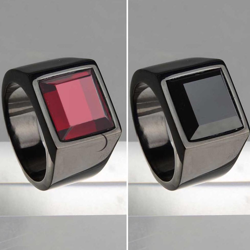 TERPERCAYA Cincin Pria Bahan Titanium Steel Aksen Batu Zircon Bentuk Kotak Warna Hitam Merah Untuk P