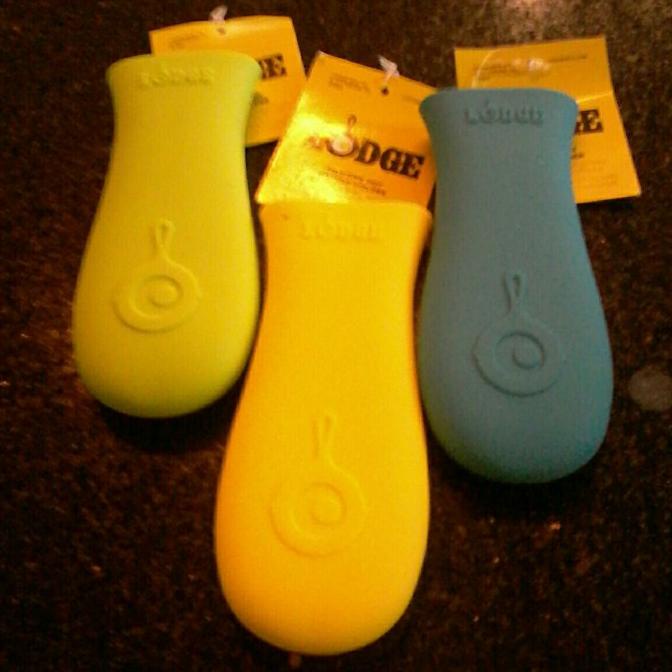 Silicone Hot Handle Holder Lodge