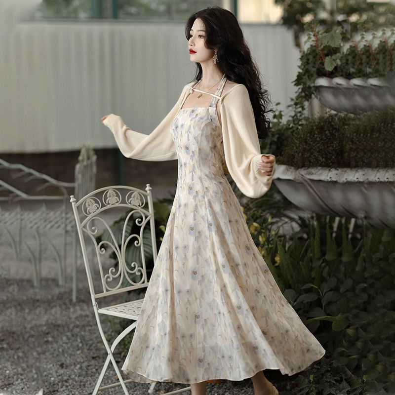 dress floral korea Setelan Kerah Persegi Dua Potong, Gaun Kerah Persegi Motif Halterneck Unik, Rok A