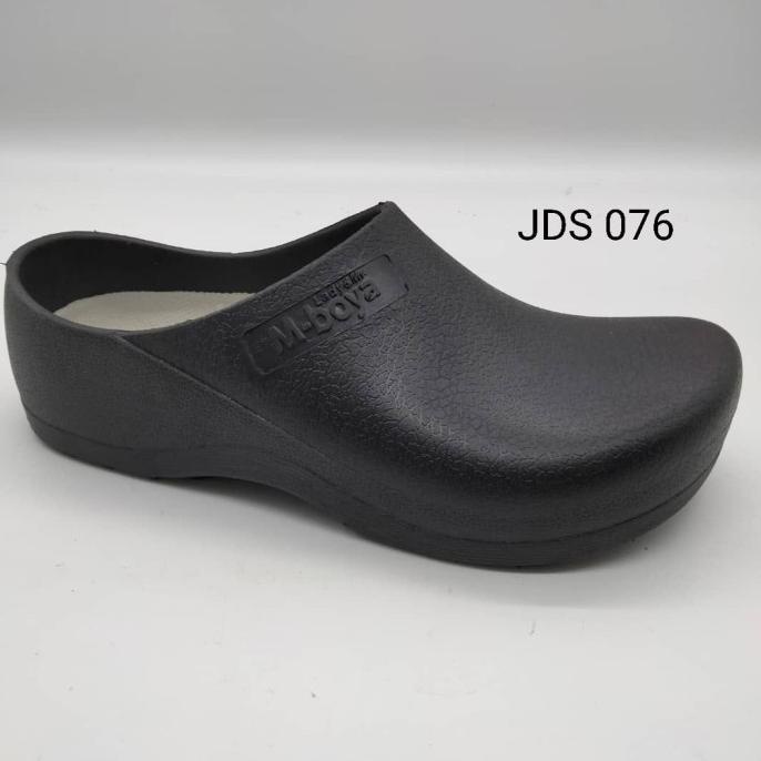 Chef Shoes and Jelly Shoes or Clogs EVA Mboya - Black