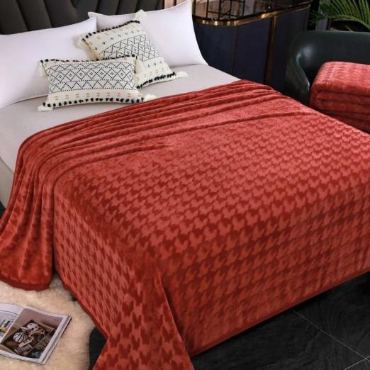 Selimut Bulu Flanel Lembut Tebal Polos Motif Embos 180200Cm