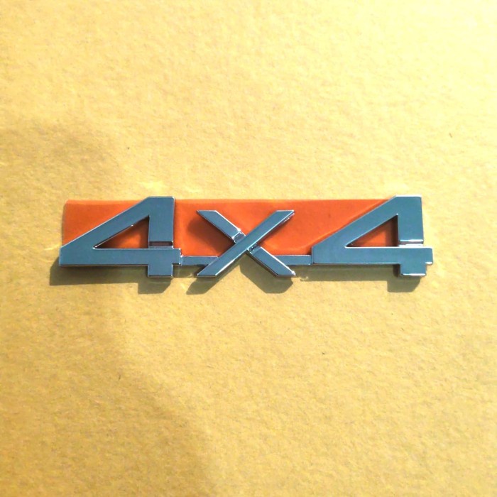 Emblem Pajero Sport 4X4, Emblem 4X4 Pajero Sport Original