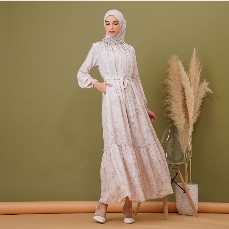 YOLAN DRESS BY NAWASANA