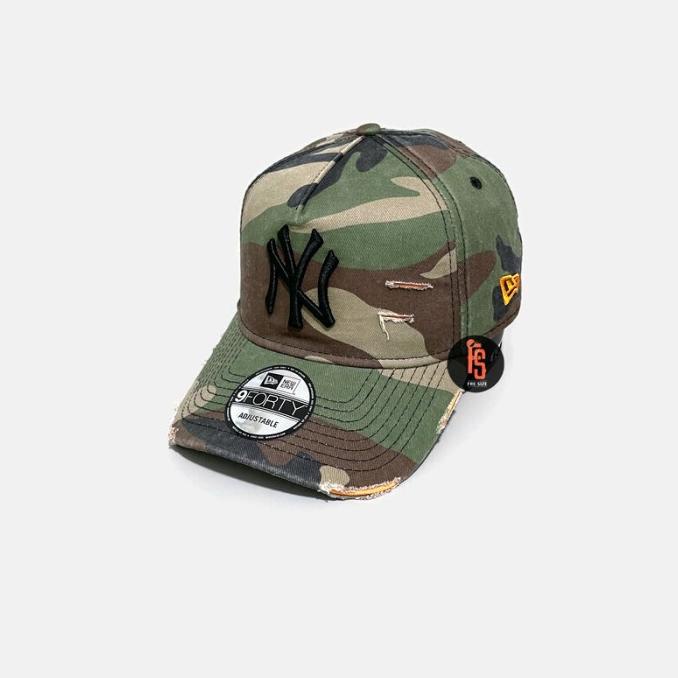 TOPI NEW ERA ORIGINAL A FRAME DAMAGE NEW YORK YANKEES CAMO BLACK