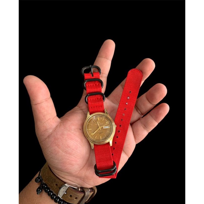 Strap tali jam tangan Nato kanvas merah limited