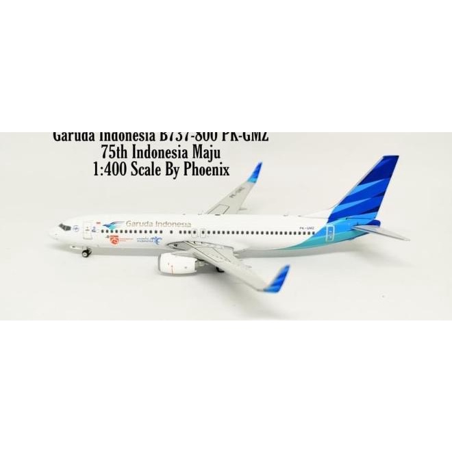 Diecast Pesawat Garuda Indonesia B737-800 Pk-Gmz Phoenix 1:400