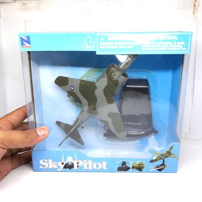 Diecast Skypilot Newray Miniatur Pesawat Tempur Av - 8B Harrier