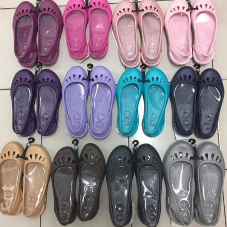[KODE IEGQN] sepatu Crocs Malindi original