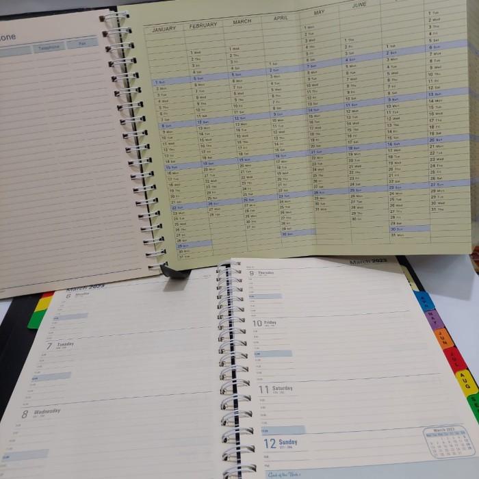 

Agenda PORTFOLIO Diary B5 (190 x 250 mm)