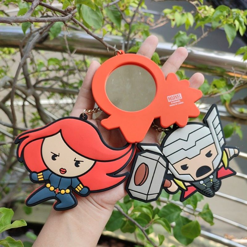 MINISO MARVEL MIRROR PENDANT GANTUNGAN CERMIN KACA IRONMAN THOR CAPTAIN MARVEL