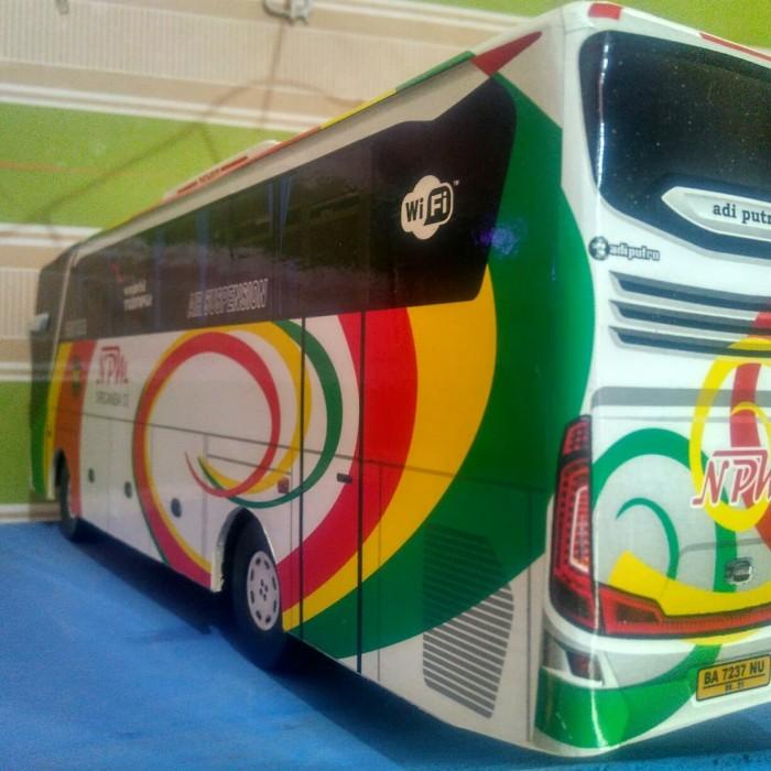 Miniatur Bus Bis Npm