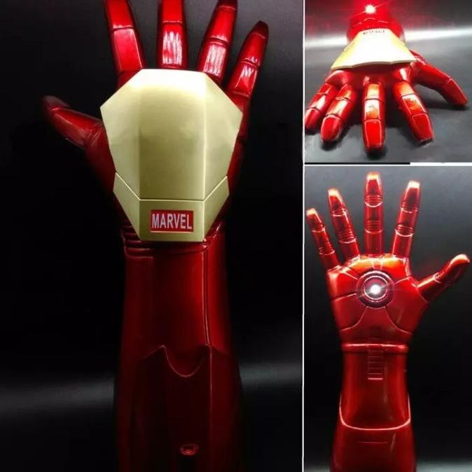 Mainan Sarung Gauntlet Tangan Ironman with LED Amunisi dan Laser