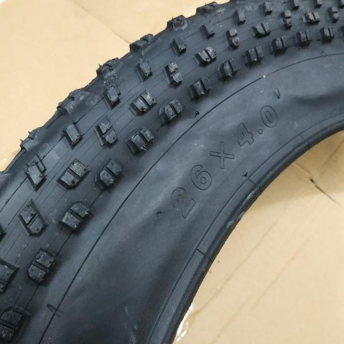 ban luar fatbike 26