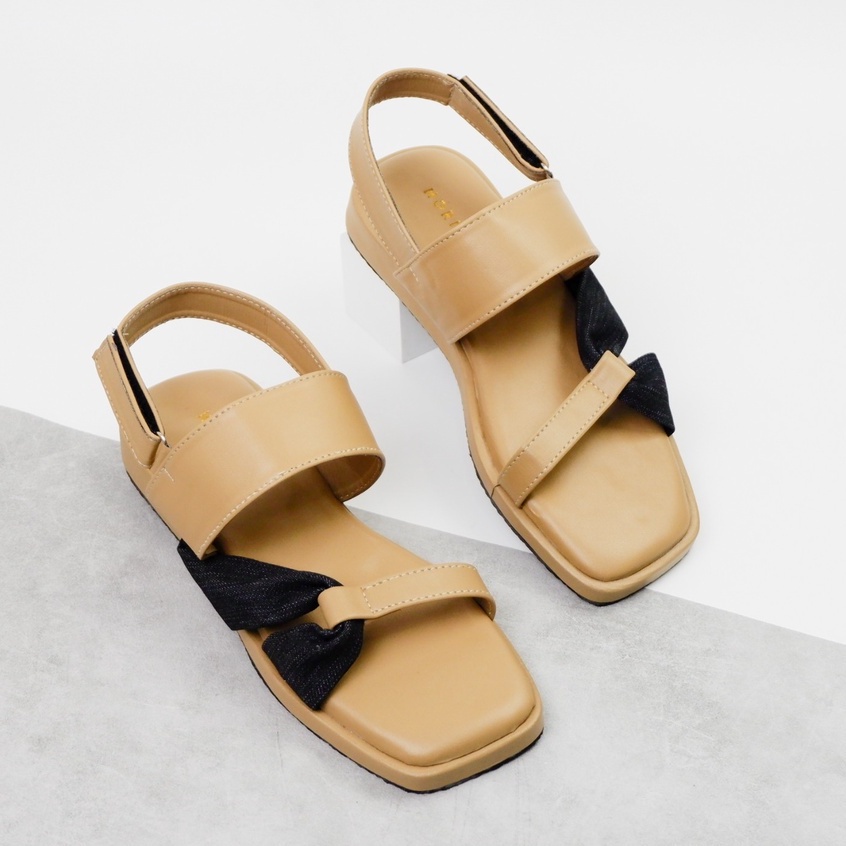 flash sale 7,7 Sandal Wanita Tali NEW OOTD Wanita Sandal AB 67