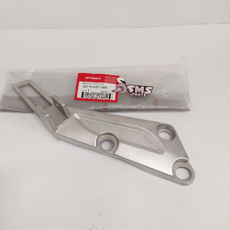 Dudukan Footstep Belakang Kanan Supra 100cc Fit Lama 50715 KEV 900