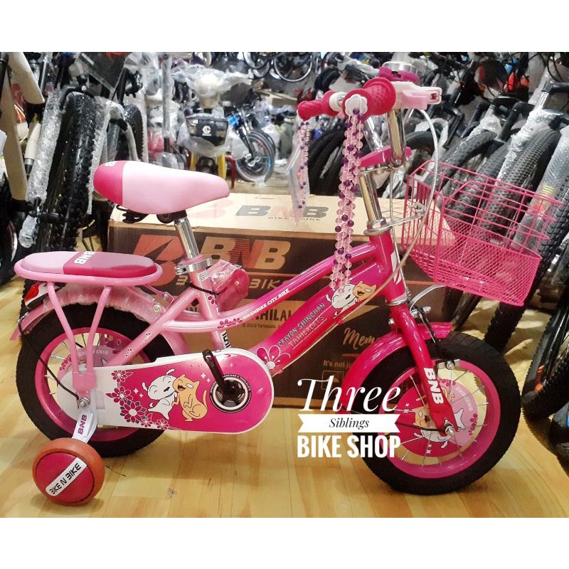SEPEDA MINI ANAK BNB CAT SHINCHAN X TAHILALATS 12 INCH - ROSERED PINK