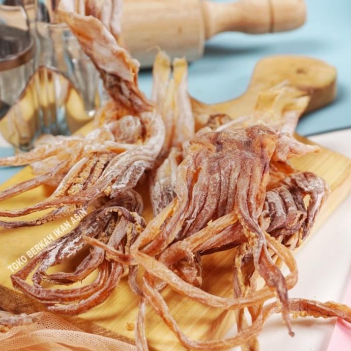 

Ikan Asin Kepala Juhi Kering 500gr / Ikan Asin Kumis Juhi Cumi