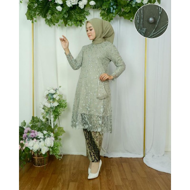 Kebaya Tunik Brokat / Kebaya Modern / Kebaya tile / Kebaya Favorite / Batik Couple / Tunik / Tunik Brokat / Kebaya Wisuda / Kebaya Lamaran / Kebaya Kondangan / Kebaya Pesta /