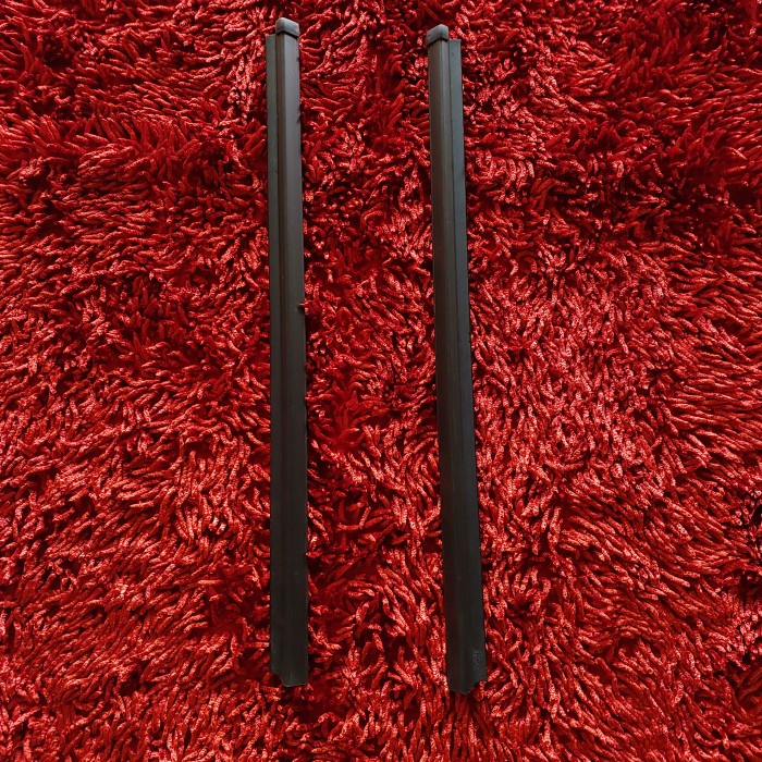 Karet Pelipit Kaca Daihatsu Luxio ORIGINAL