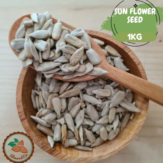 

Sun Flower Seeds / Kuaci Kupas Roasted 1 Kg