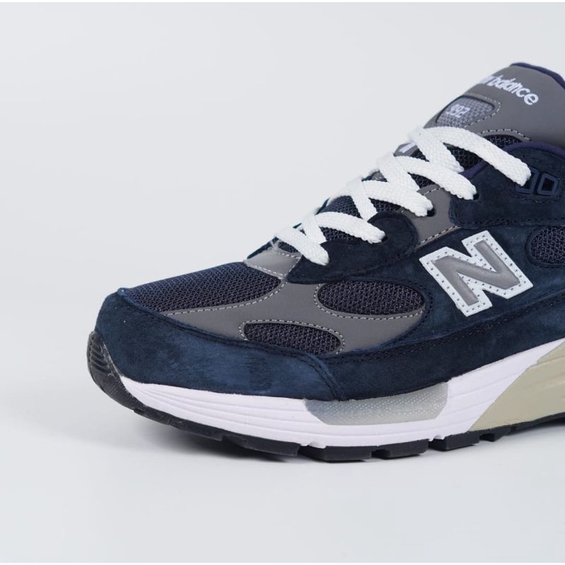 Sepatu New Balance 992 Navy Grey White