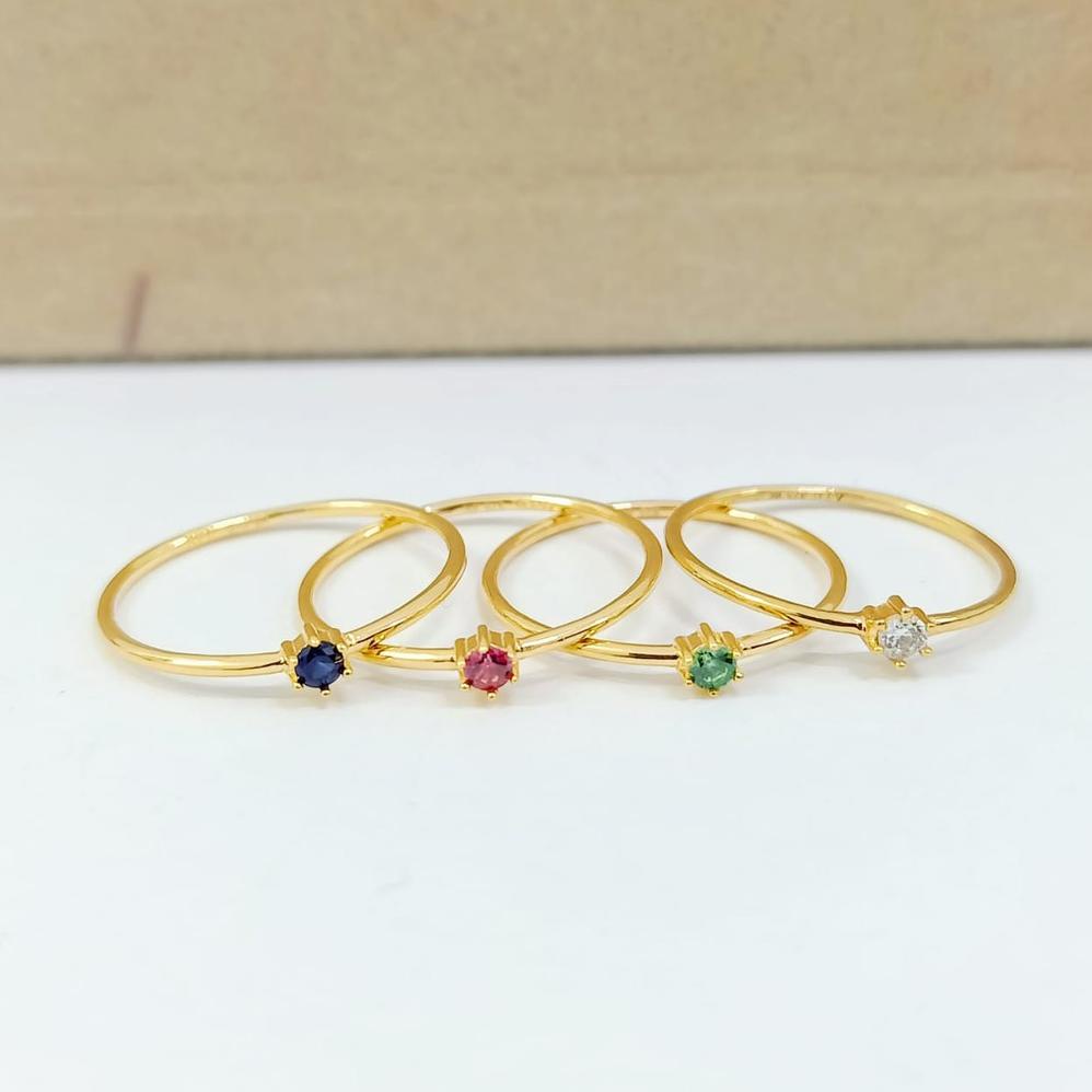 Populer Cincin Model Solitaire Gold Kadar 375/8K Wxy