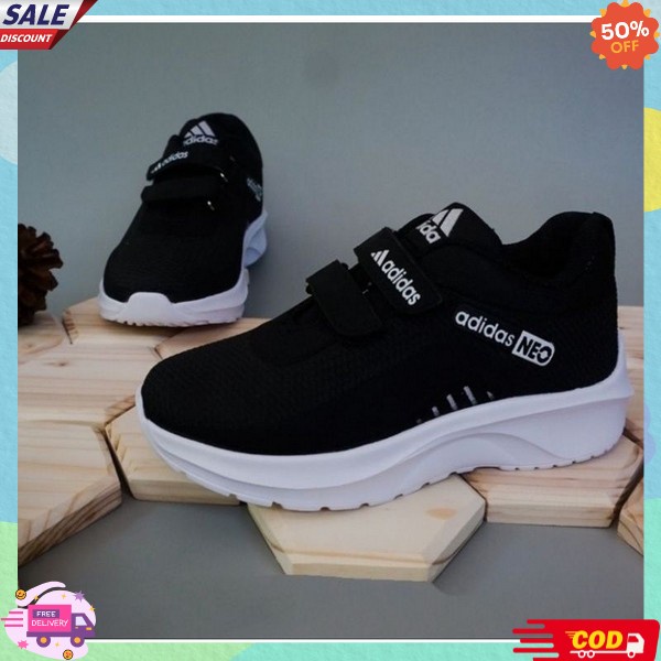 Kets Ringan Saat Dipakai Snekers Ank Kecil Inport Saptu Anak Promo Diskon Sepatu Ank Pria Pria Kecil