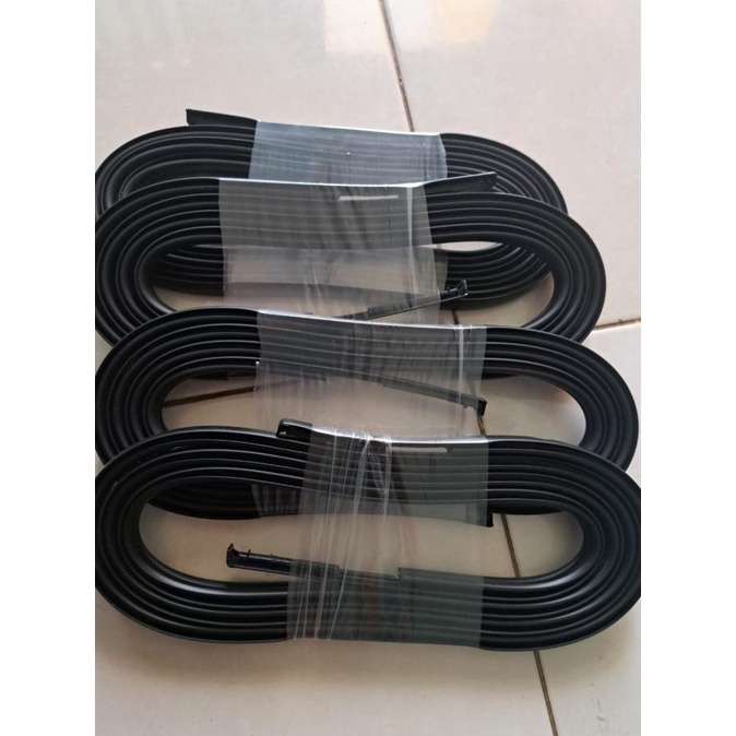 karet roof/list moulding atap mobil avanza old thn 2006/2012