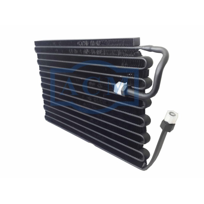 Promo Condensor Mitsubishi L300 (Panjang) Kondensor Ac Mobil Merk Acm Ready Stock