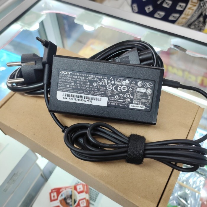 Adaptor Charger Acer Swift 3 SF314-51 SF314-52 SF314-52G SF314 3.42A