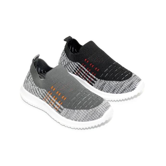Sepatu Sneakers Slip On Anak Impor Flyknit 273