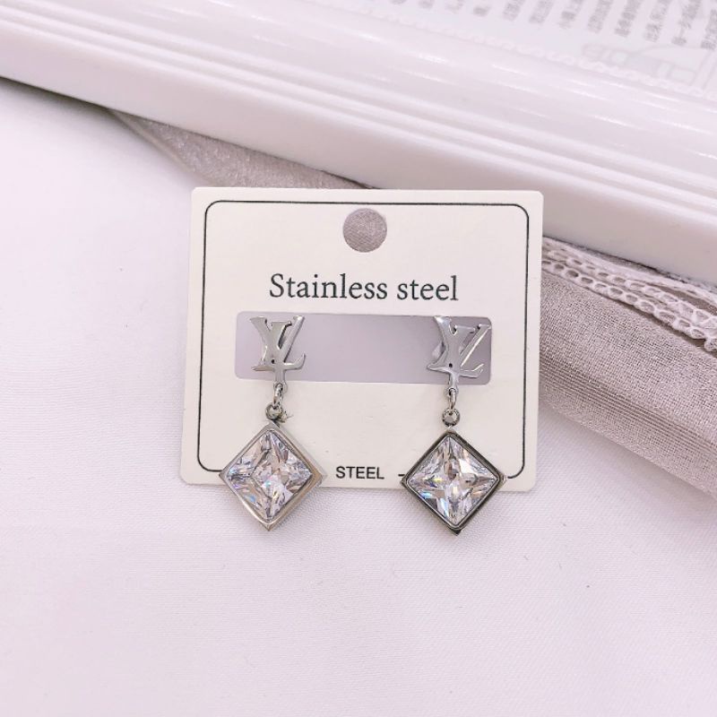 Anting Titanium asli Premium Quality Anti Karat Anti Alergi Anting Stainless steel Ori At401