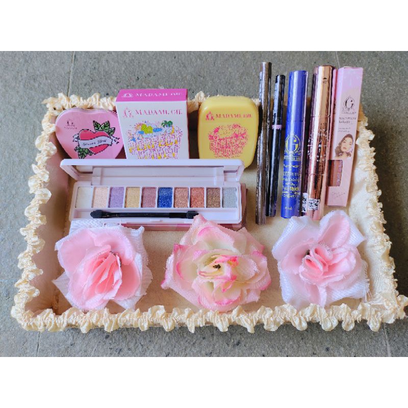 MADAME GIE PAKET MAKE UP ( FREE SHEET MASK) MADAME GIE  MAKE UP LENGKAP . PAKET HANTARAN . PAKET SES