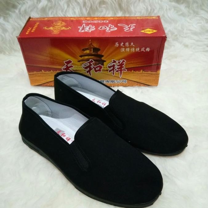 sepatu slip on kungfu kanvas kain pria bigboss import murah promo