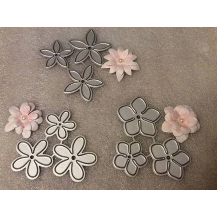 

Terlaris Art Knife Cutting Dies - 3D Three Kind Three Layer Little Flower Pattern (9Pcs)