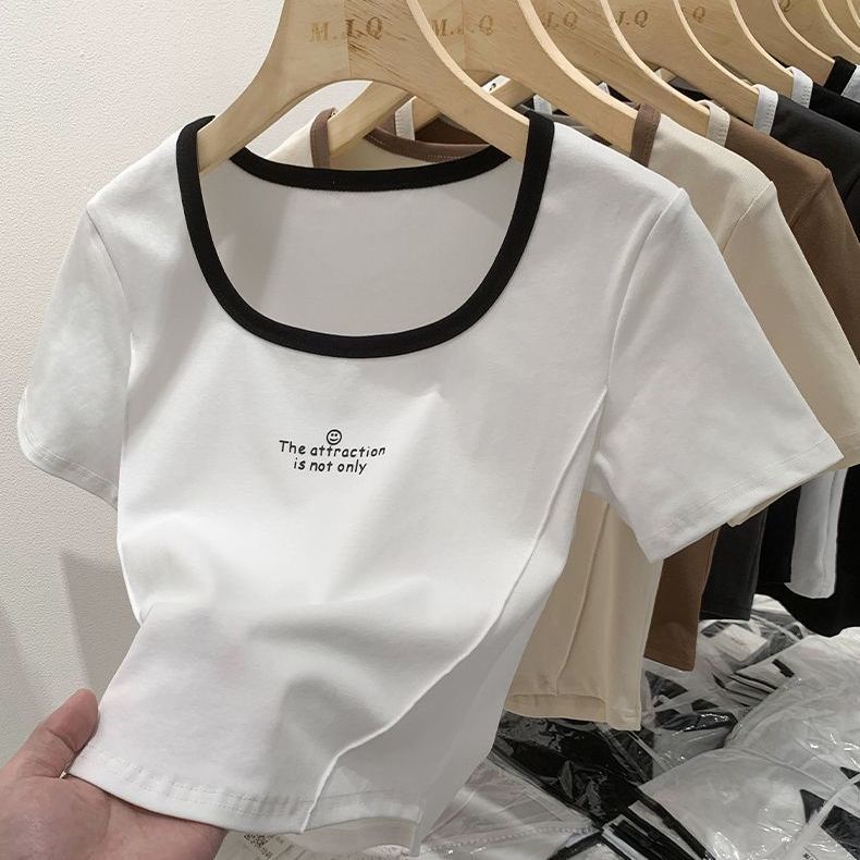 Red Kapas Murni Bahu Depan Kerah Persegi Lengan Pendek T-shirt Wanita Musim Panas Ins Warna Yang Sesuai dengan Gadis Seksi Slim Body slim Tulang Selangka Pendek Fishbone Top