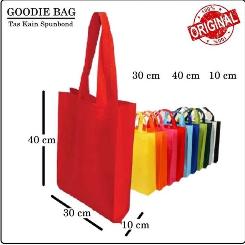 

7.7 Tas Goodie Bag / Tas Kain Spunbond / Souvenir / Tas Belanja / Tas Tali / Tas Jingjing ( Isi 1Lusin / 12 Pcs) Ukuran 304010 cm